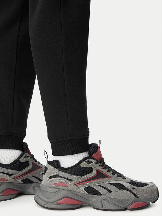 Reebok Reebok Pantalones de chándal Balint RK25740CCM Negro Regular Fit