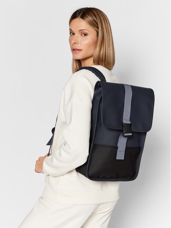 buckle backpack mini rains Mochila Rains Buckle Backpack Mini 13700 Azul marino