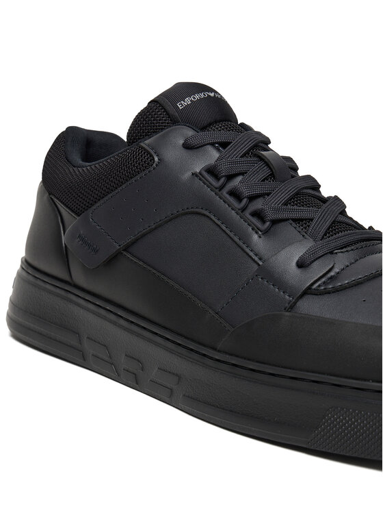 Emporio Armani Sneakersy Emporio Armani EM002855 AF18018 MZ312 Černá