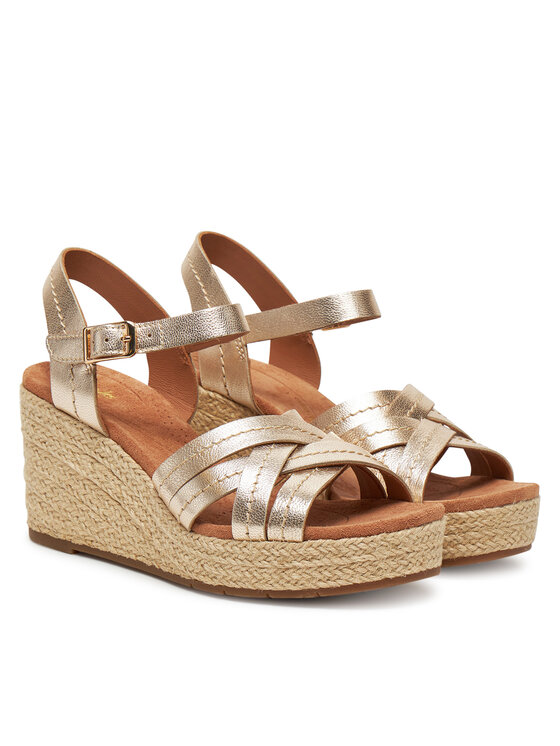 Clarks Espadryle Clarks Sabina Strap 26181463 Złoty