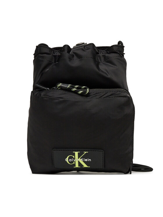 Calvin Klein Maža rankinė Calvin Klein Tech Utility Small Cb LV04G1079G Juoda