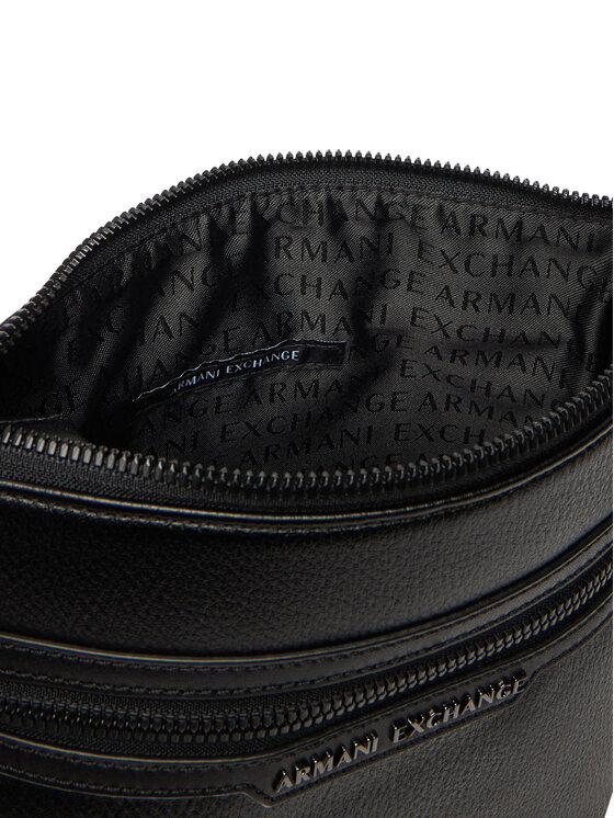 Armani Exchange Плоска сумка Armani Exchange XM001603 AF17205 MC105 Чорний