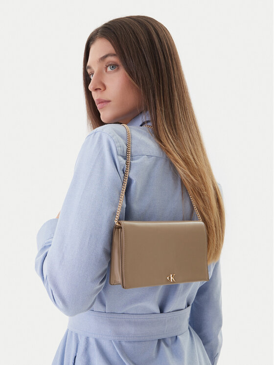 Calvin Klein Kabelka Calvin Klein Ck Wallet On Chain LV04F3319G Béžová