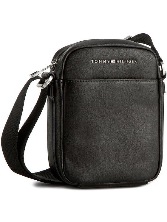 Tommy Hilfiger Ľadvinka Tommy Hilfiger Th City Mini Reporter AM0AM01941 Čierna