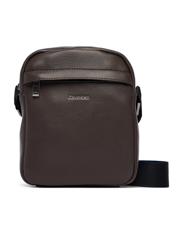 Calvin Klein Válltáska Calvin Klein Raised Reporter LV04D3160G Barna