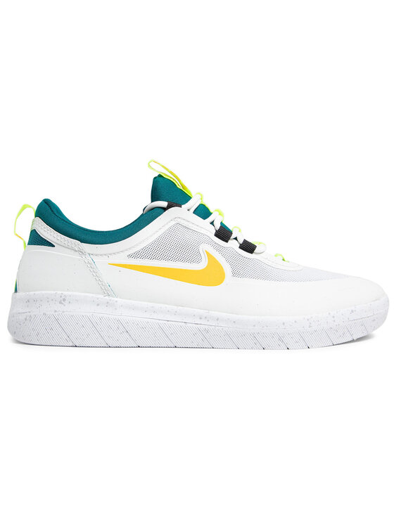 Nike Laisvalaikio batai Nike Sb Nyjah Free 2 BV2078 103 Balta