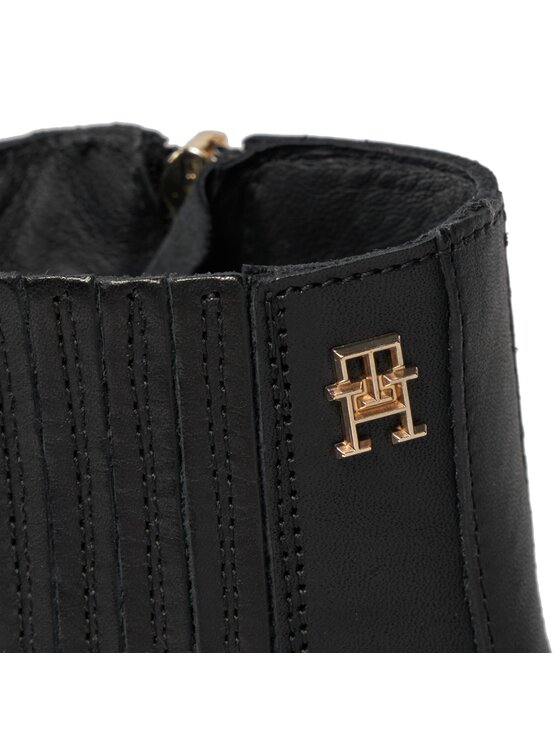 Tommy Hilfiger Čizme Tommy Hilfiger Essential Leather Boot FW0FW07759 Crna