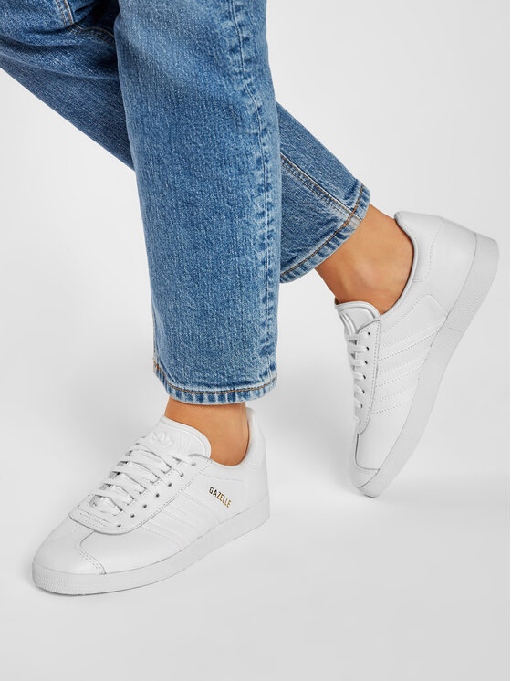 adidas Sneakersy adidas Gazelle BB5498 Biela