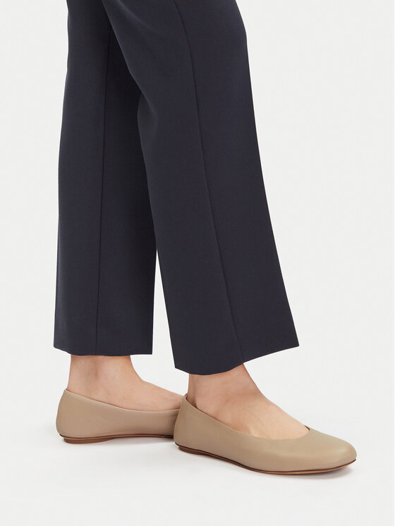 Weekend Max Mara Балеринки Weekend Max Mara 2515521074600 Бежов