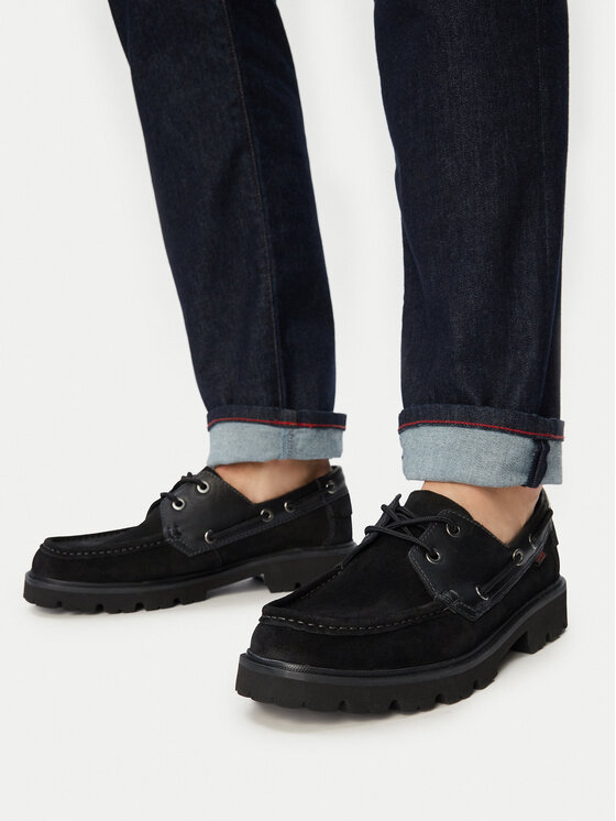 Clarks Лофери Clarks Cleyhill Boat 26186175 Чорний
