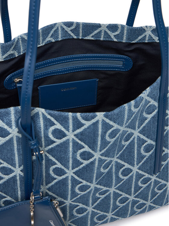 Calvin Klein Дамска чанта Calvin Klein Emblem Aop Denim Tote W/ Pouch LV04F3428G Син