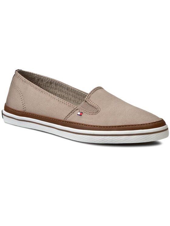 Tommy Hilfiger Tenis superge Tommy Hilfiger Kesha 7D FW56820799 Fungi 058