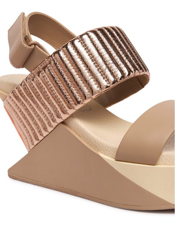 United Nude Босоніжки United Nude Delta Wedge Puffier 10988971188 Бежевий