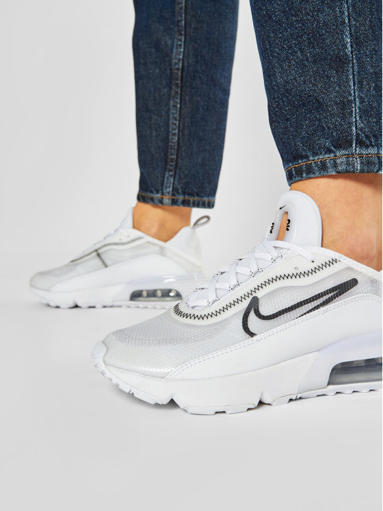Nike Sneakersy Nike Air Max 2090 CK2612 100 Biela
