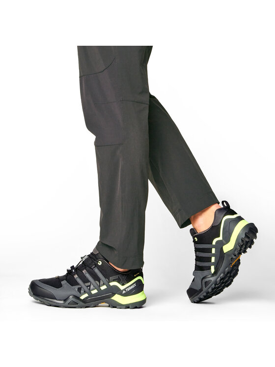 adidas Scarpe da trekking adidas Terrex Swift R2 GTX GORE-TEX EF4612 Nero