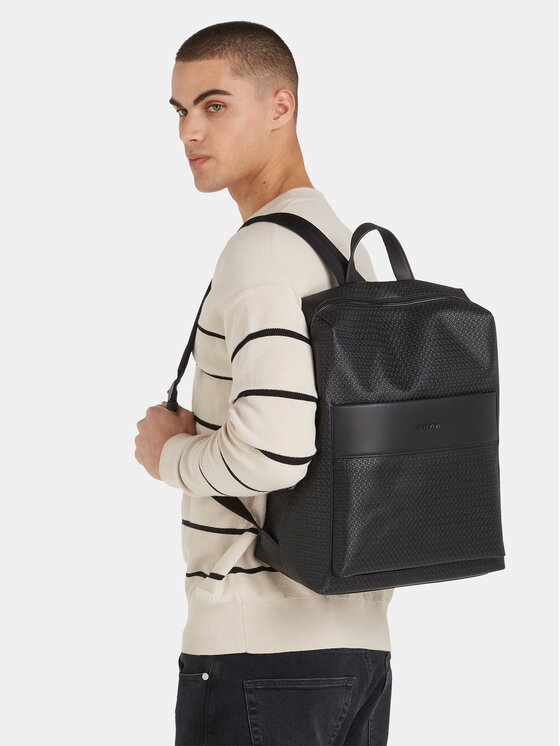 Calvin Klein Batoh Calvin Klein Minimalism Squared Bp Mono K50K510802 Černá