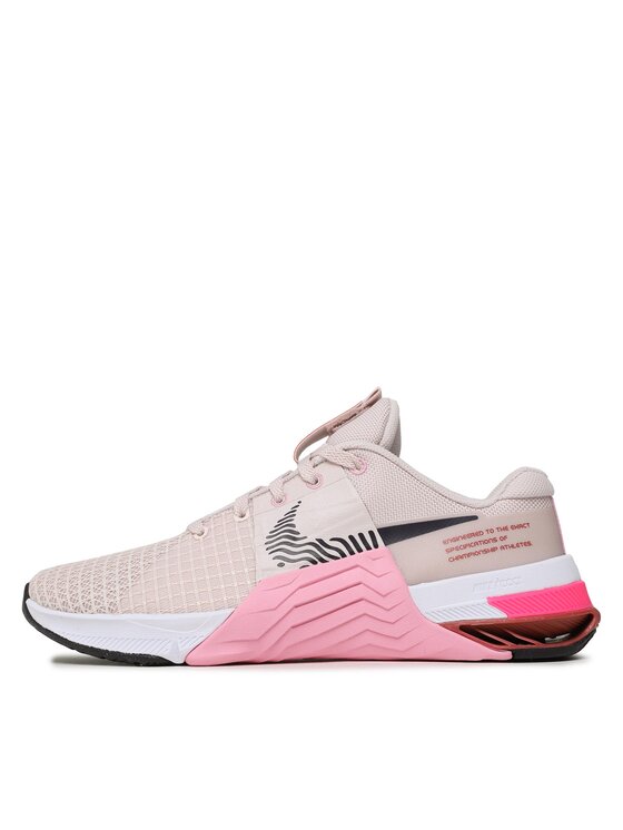 Nike Čevlji za telovadbo Nike Metcon 8 DO9327 600 Roza