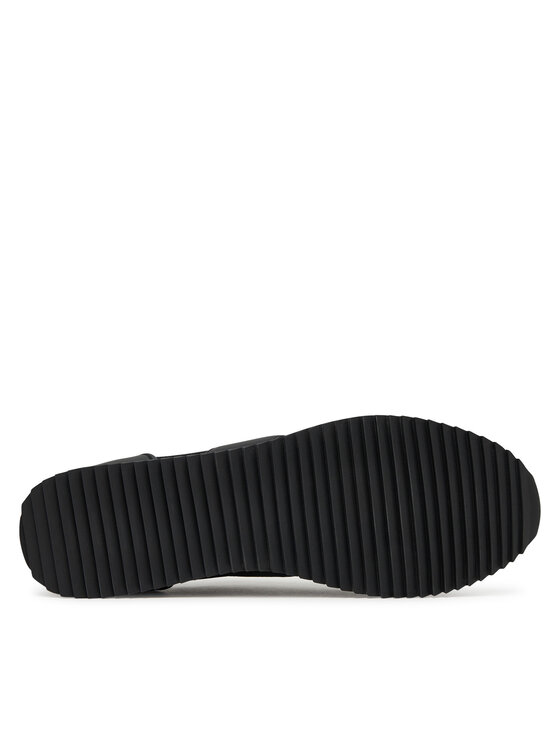 EA7 Emporio Armani Снікерcи EA7 Emporio Armani 7X000334 AF18610 MC001 Чорний