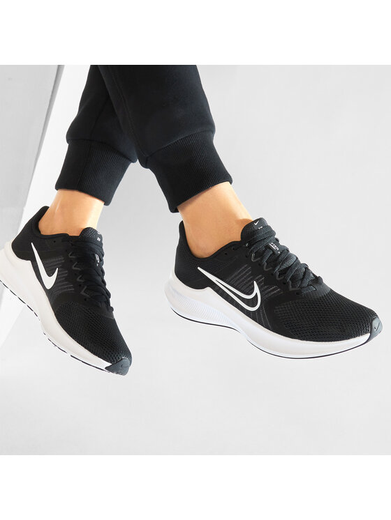 Nike Buty do biegania Nike Downshifter 11 CW3413 006 Czarny