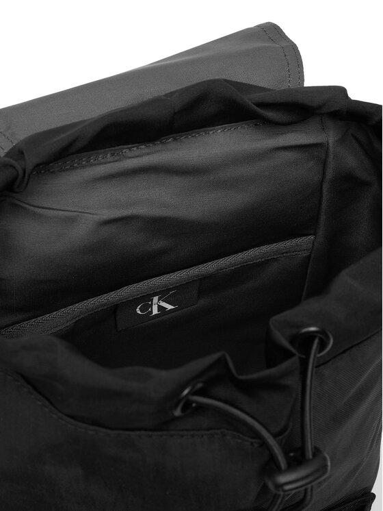 Calvin Klein Nahrbtnik Calvin Klein Bold Mini Flap Backpack LV04D3320G Črna
