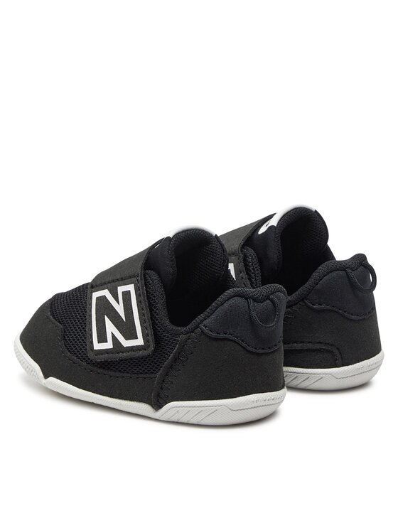 New Balance Сникърси New Balance IONEWBBK Черен