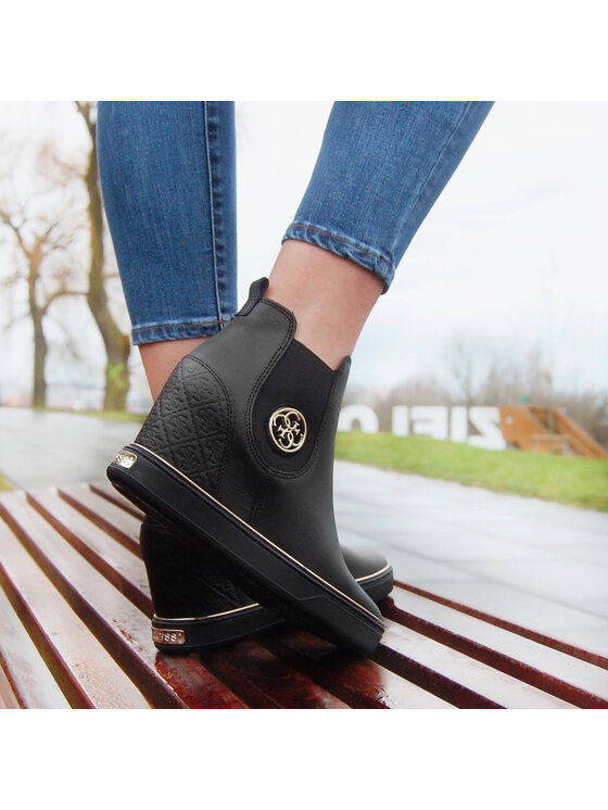 Guess Botines Guess Freda FLFRE3 LEA12 Negro