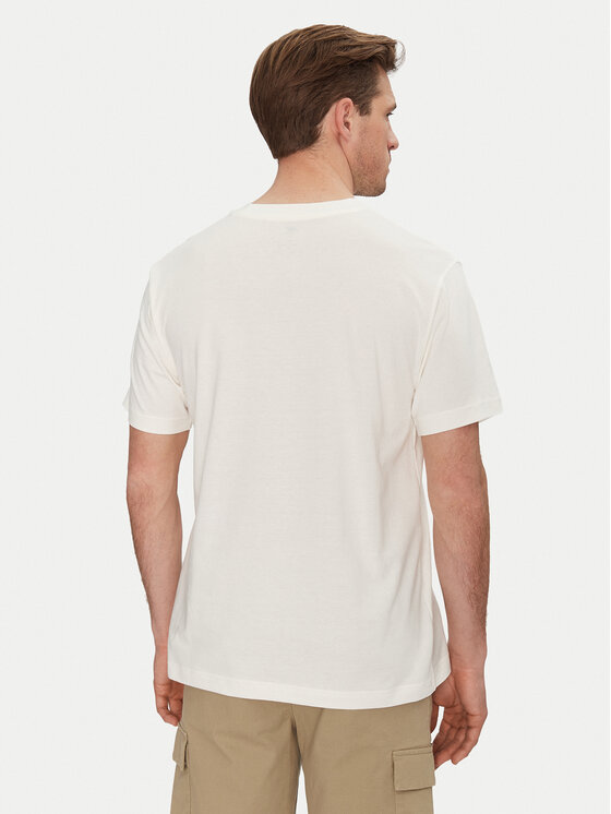 New Balance New Balance Majica MT51924 Bela Relaxed Fit