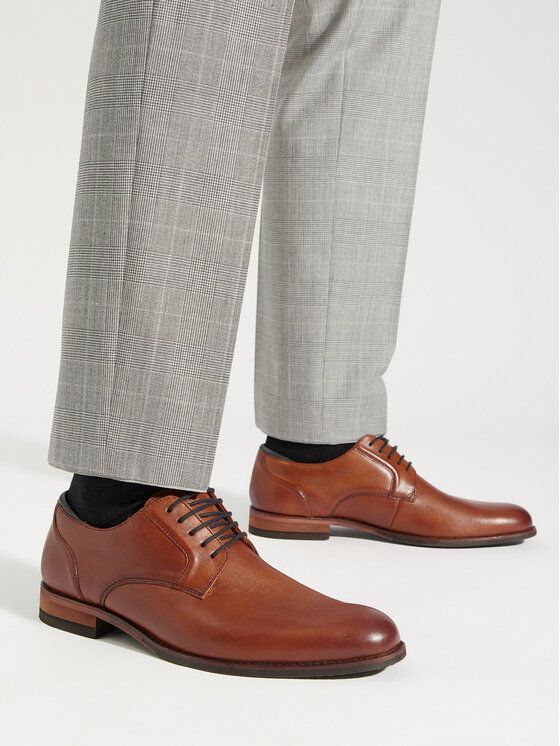 Clarks Обувки Clarks Craftarlo Lace 26177697 Кафяв