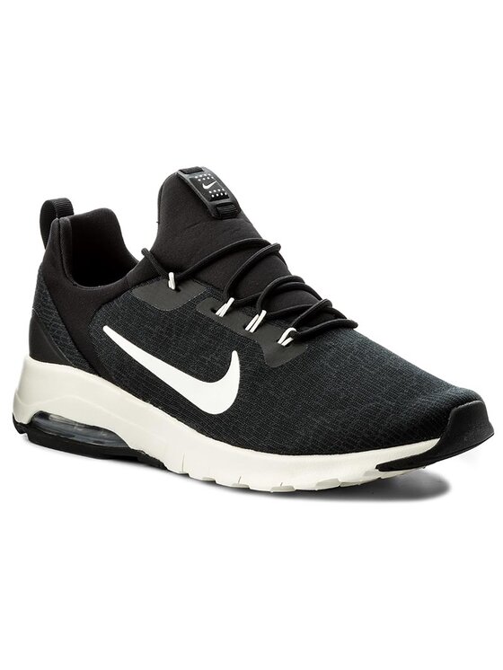 Nike Superge Nike Air Max Motion Racer 916771 001 Črna