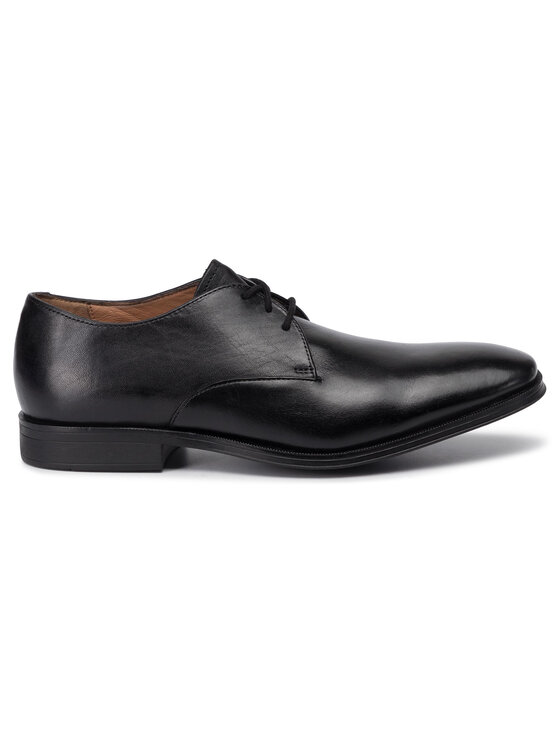 Clarks Туфлі Clarks Gilman Walk 261440567 Чорний