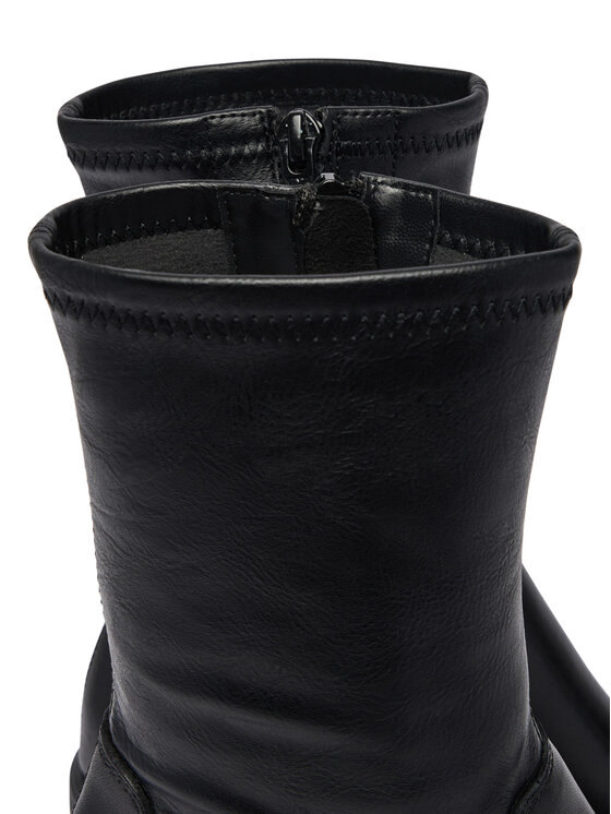 Vagabond Shoemakers Īsie zābaki Vagabond Shoemakers Vega 6251-202-20 Melns