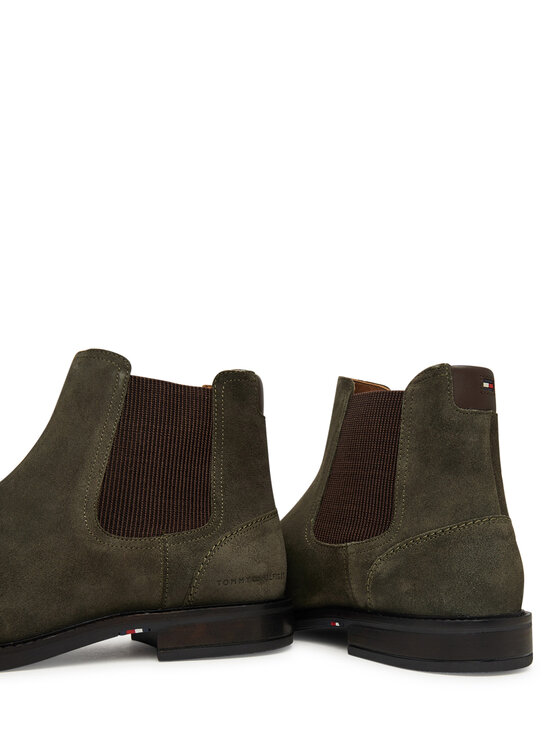 Tommy Hilfiger Členková obuv s elastickým prvkom Tommy Hilfiger Corporate Dressy Suede Chelsea FM0FM05953 Kaki
