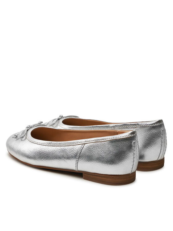 Clarks Baleríny Clarks Fawna Lily 26176380 Stříbrná