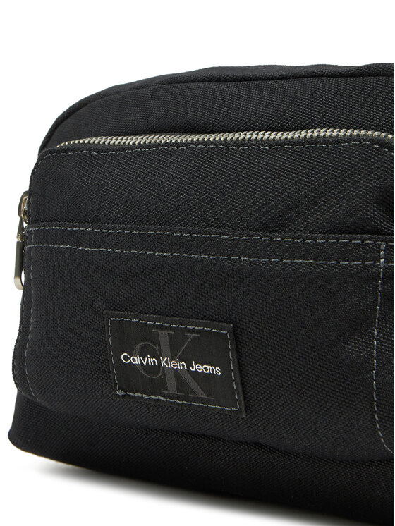 Calvin Klein Jeans Taška cez rameno Calvin Klein Jeans Workwear Camera Bag Frnt Pocket LV04G3092G Čierna