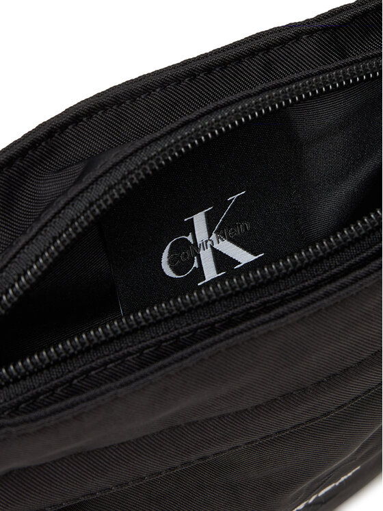 Calvin Klein Geantă crossover Calvin Klein Bold Flatpack LV04D3178G Negru