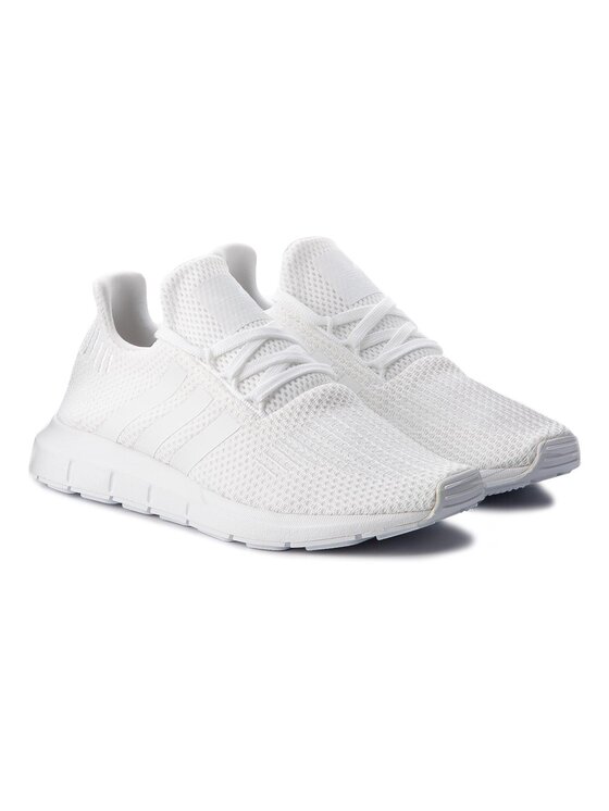 adidas Снікерcи adidas Swift Run B37725 Білий