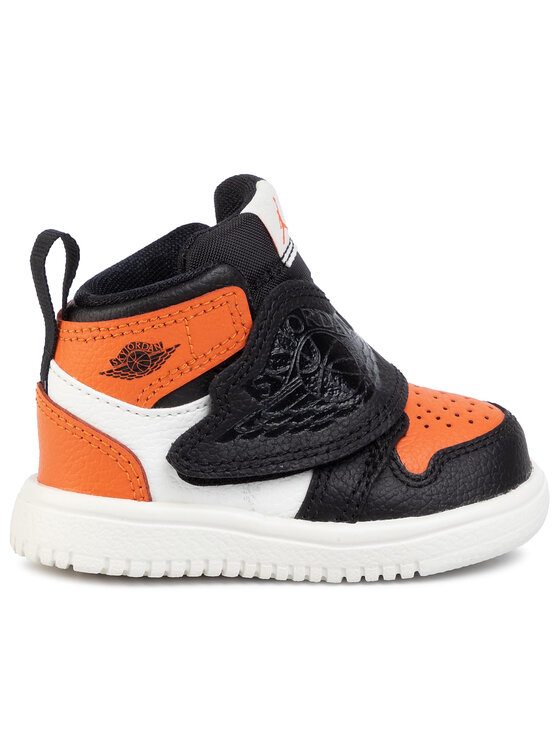 Nike Сникърси Nike Sky Jordan 1 (TD) BQ7196 008 Черен