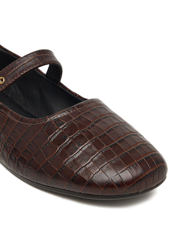 Clarks Балетки Clarks Livia Jane 26327192 Коричневий