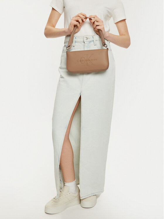 Calvin Klein Jeans Kabelka Calvin Klein Jeans Sculpted Shoulder Pouch25 Mono K60K610679 Farebná