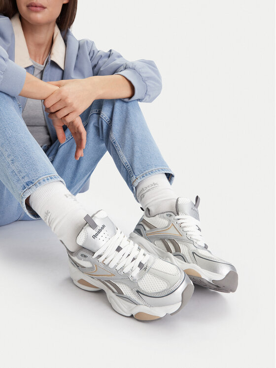 Reebok Снікерcи Reebok CHARGE AR30246WSWT Білий