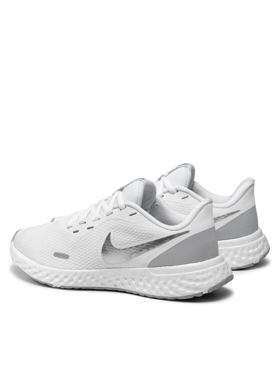 Nike Маратонки за бягане Nike Revolution 5 BQ3207 100 Бял