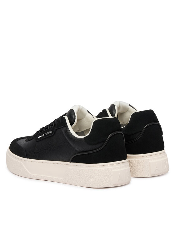 Armani Exchange Снікерcи Armani Exchange XM002200 AF21419 MC105 Чорний