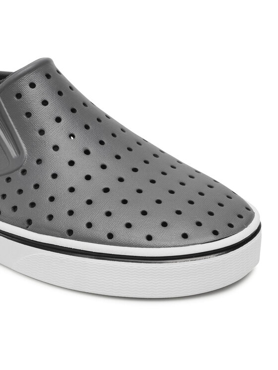 Native Кеди Native Miles 1104600-1250 Сірий