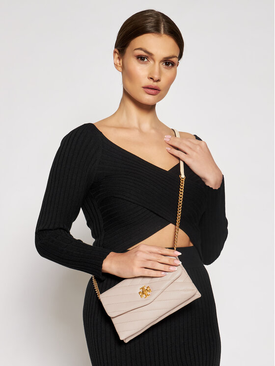 Tory Burch Сумка Tory Burch Kira Chevron Chain Wallet 64068 Бежевий