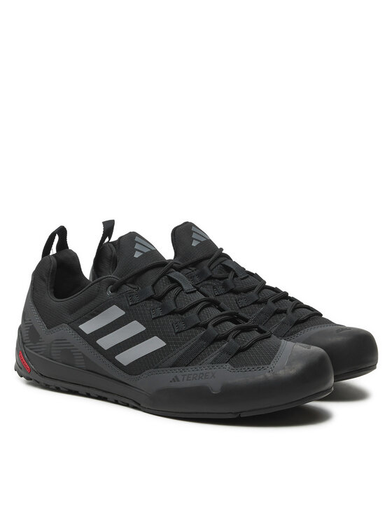 adidas Снікерcи adidas Terrex Swift Solo 2.0 Hiking IE6901 Чорний