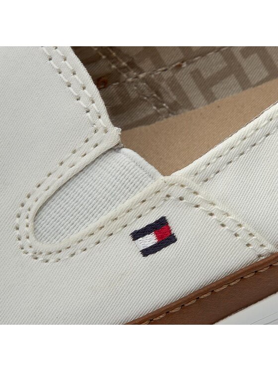 Tommy Hilfiger Tenisky Tommy Hilfiger Kesha 7D FW0FW01656 Bílá