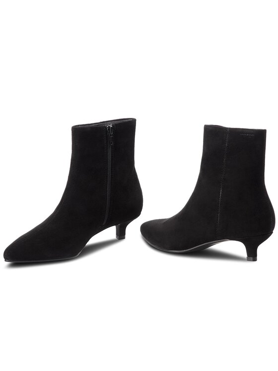 Vagabond Shoemakers Ботильйони Vagabond Shoemakers Minna 4611-240-20 Чорний