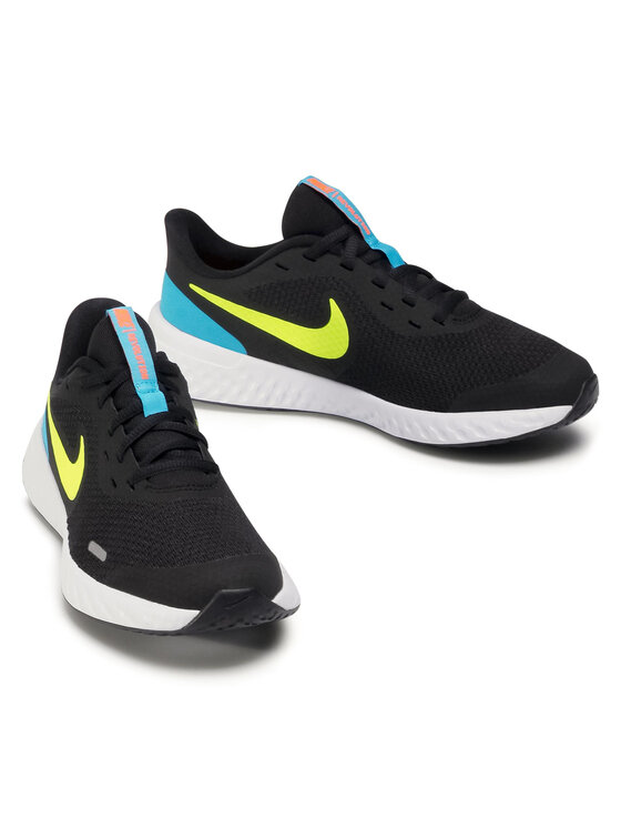 Nike Buty do biegania Nike Revolution 5 (Gs) BQ5671 076 Czarny