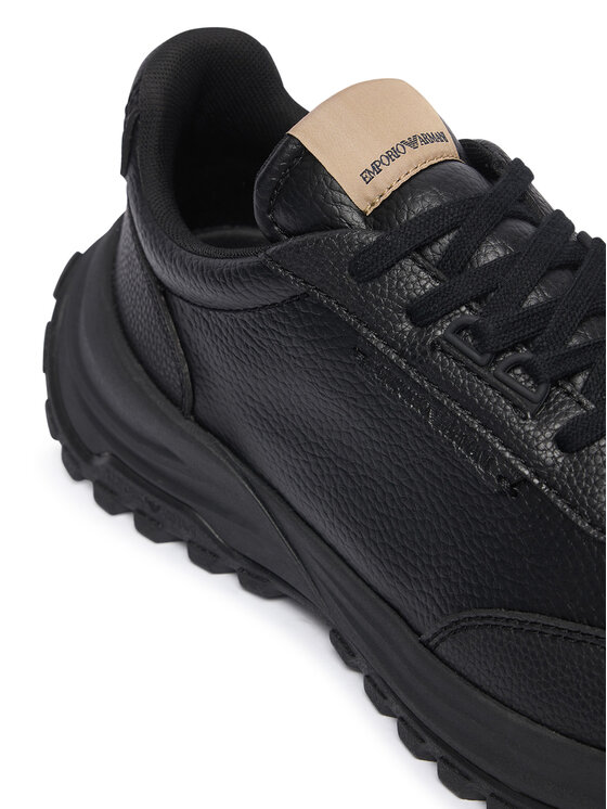 Emporio Armani Sneakersy Emporio Armani EM007301 AF29401 Czarny
