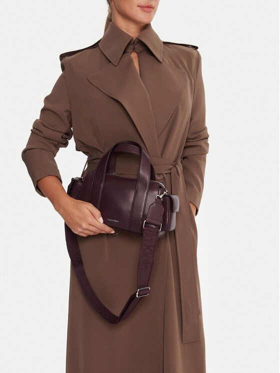 Calvin Klein Kabelka Calvin Klein Webbing Strap Pocket Bag LV04F3291G Bordová